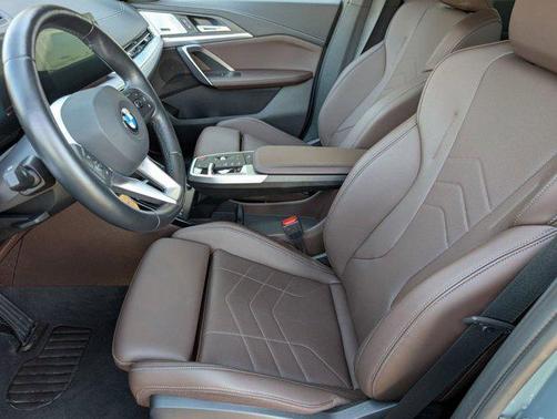 2025 BMW X2 xDrive28i