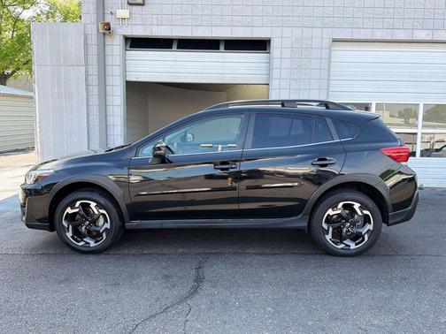 Crystal Black Silica 2023 Subaru Crosstrek Limited