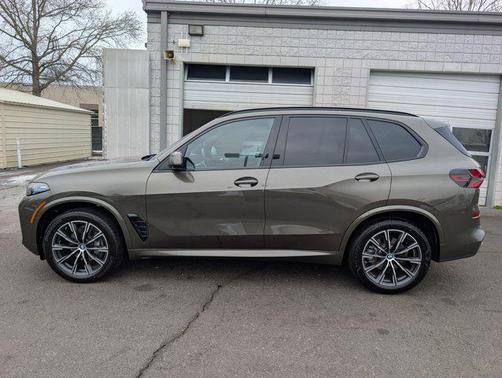 2025 BMW X5 xDrive40i