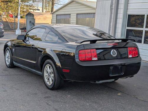 2009 Ford Mustang Premium