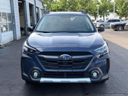 Cosmic Blue Pearl 2024 Subaru Outback Limited