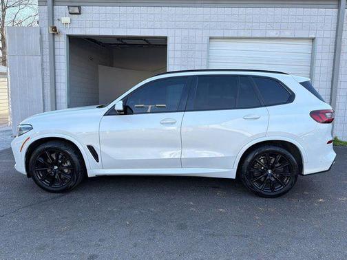 2022 BMW X5 sDrive40i