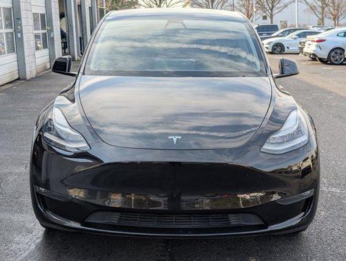 2021 Tesla Model Y Standard Range Rear-Wheel Drive