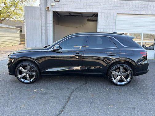 Vik Black 2022 Genesis GV70 3.5T AWD Sport