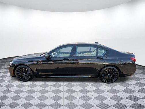 2022 BMW 750 i xDrive