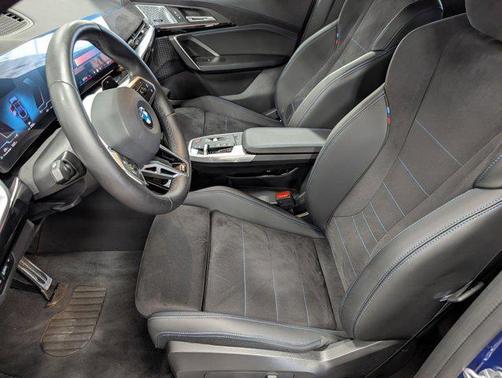 2025 BMW X2 xDrive28i