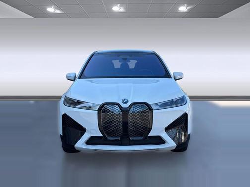 Alpine White 2024 BMW iX xDrive50