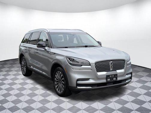 2023 Lincoln Aviator Standard AWD