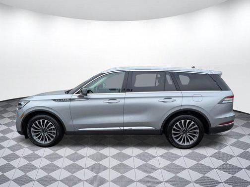 2023 Lincoln Aviator Standard AWD