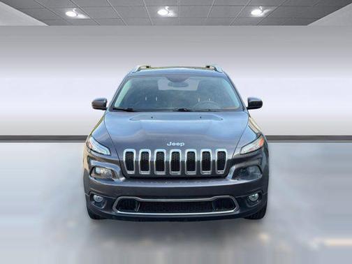 Brilliant Black Crystal Pearlcoat 2014 Jeep Cherokee Limited