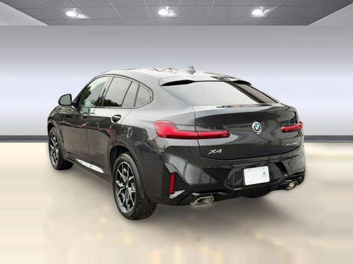 Gray 2025 BMW X4 xDrive30i
