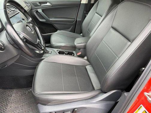 2019 Volkswagen Tiguan 2.0T SE