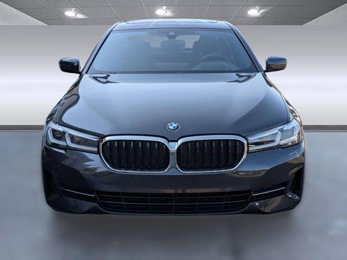 2021 BMW 530 530i
