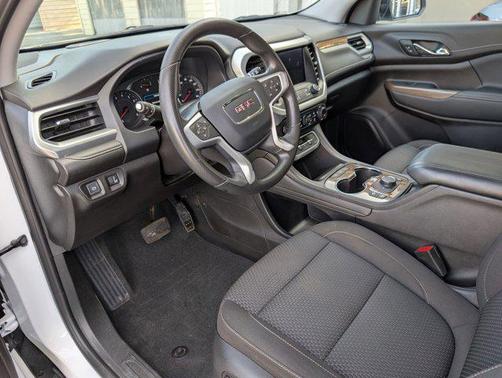 2023 GMC Acadia FWD SLE