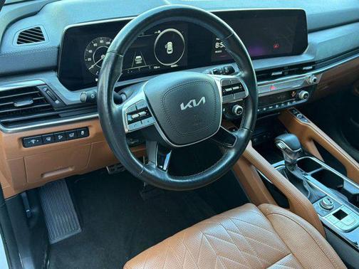 Glacial White Pearl 2024 Kia Telluride SX X-Pro