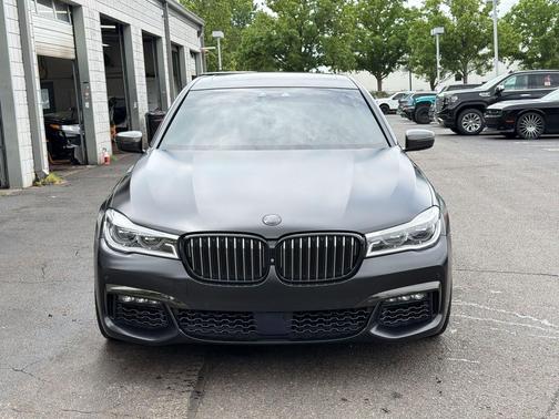 Black 2017 BMW 750 I