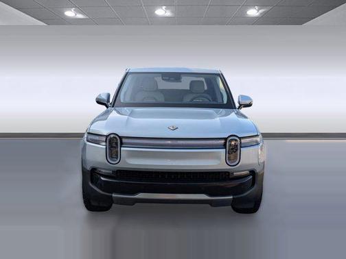 2025 Rivian R1T Adventure