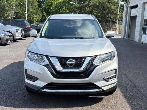 Brilliant Silver Metallic 2020 Nissan Rogue S