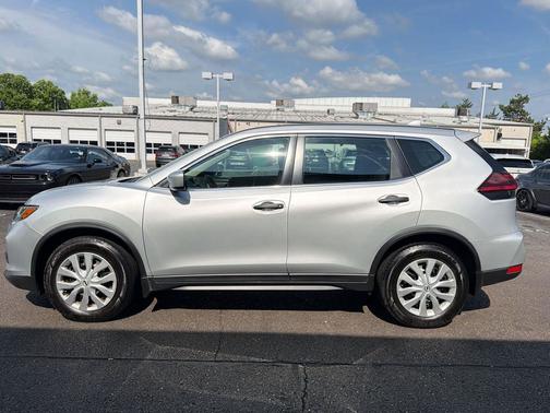 Brilliant Silver Metallic 2020 Nissan Rogue S