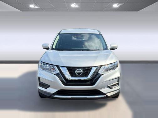 Brilliant Silver Metallic 2020 Nissan Rogue S