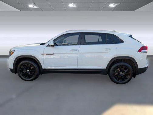 2020 Volkswagen Atlas Cross Sport 2.0T SE