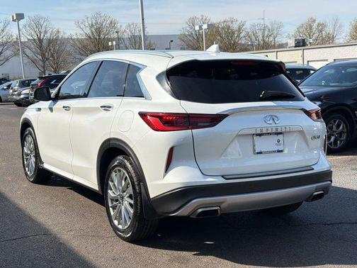 2023 INFINITI QX50 LUXE