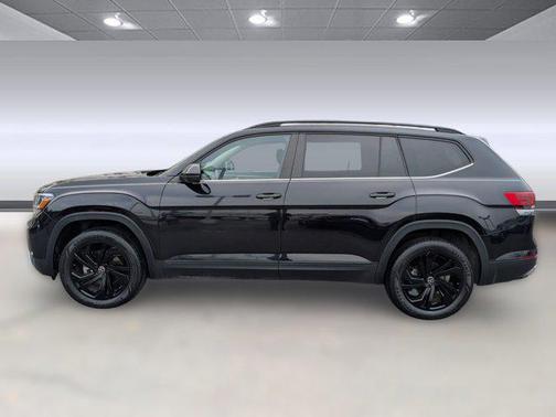 2022 Volkswagen Atlas 3.6L SE w/Technology