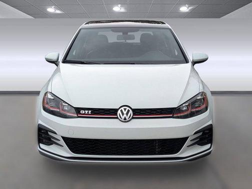 2018 Volkswagen Golf GTI 2.0T S 4-Door