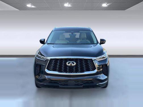 Mineral Black 2025 INFINITI QX60 Luxe