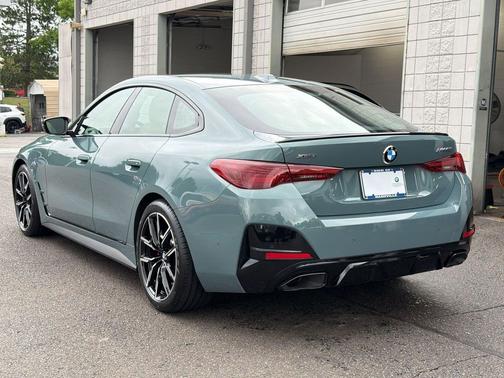 Cape York Green Metallic 2025 BMW M440 i xDrive