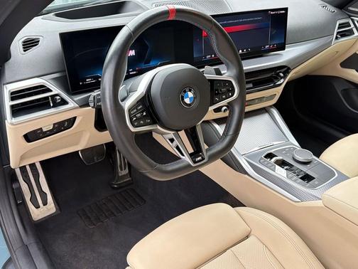Cape York Green Metallic 2025 BMW M440 i xDrive
