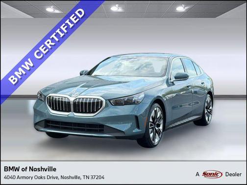 Cape York Green Metallic 2025 BMW 530 530i