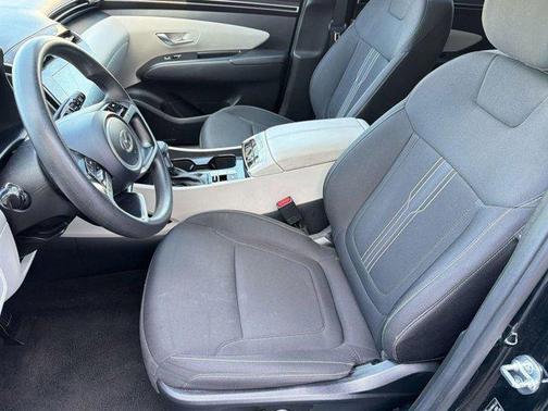 Black Pearl 2024 Hyundai TUCSON SEL