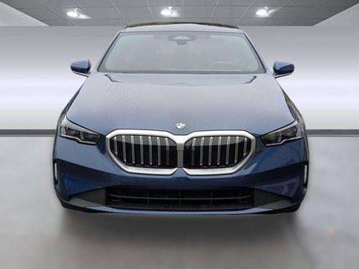 2025 BMW 540 xDrive