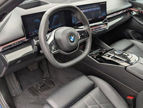 2025 BMW 540 xDrive