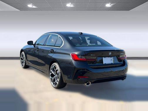 2025 BMW 330 xDrive