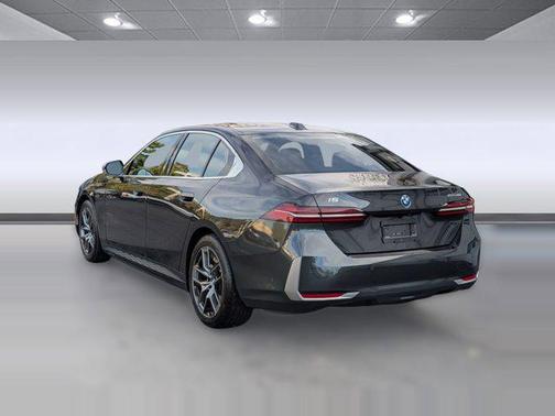 2024 BMW i5 eDrive40