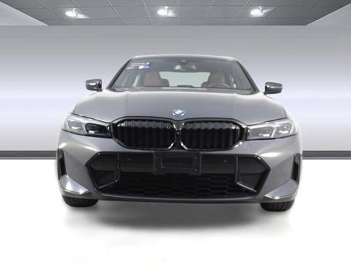 2024 BMW 330e xDrive