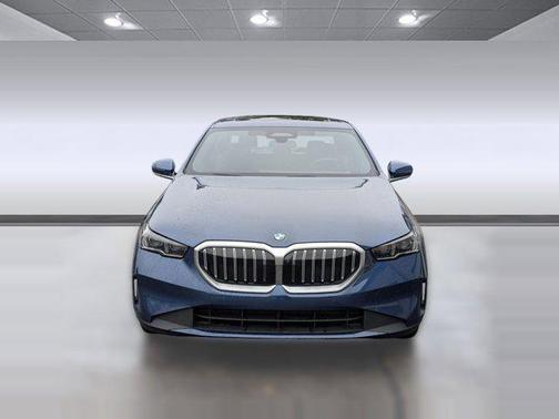 2025 BMW 540 xDrive