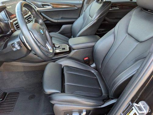 2023 BMW X4 xDrive30i