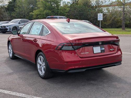 2025 Honda Accord LX 1.5T