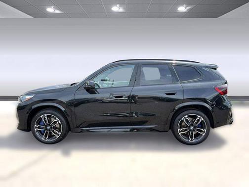 Black Sapphire Metallic 2025 BMW X1 M35i