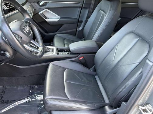Chronos Gray Metallic 2022 Audi Q3 45 S line Premium Plus
