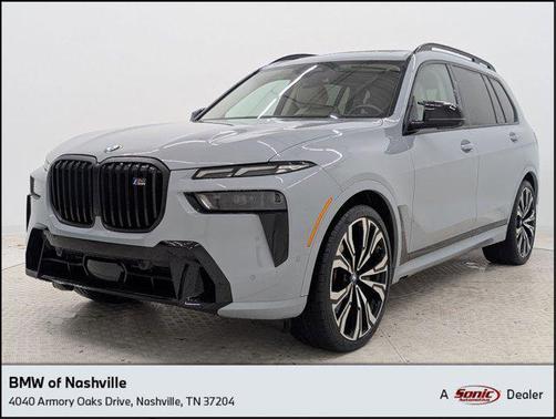 2023 BMW X7 M60i