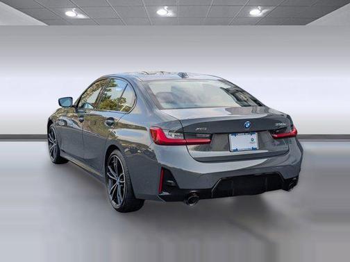 2024 BMW 330e xDrive