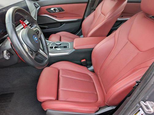 2024 BMW 330e xDrive