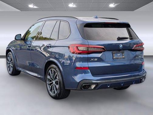 2023 BMW X5 PHEV xDrive45e