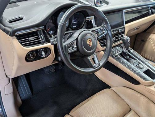 2020 Porsche Macan S
