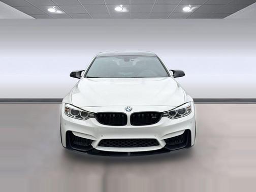 White 2016 BMW M4 Base