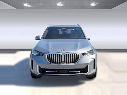 Gray 2026 BMW X5 xDrive40i